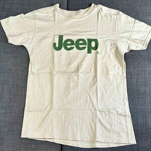 Jeep Logo T-Shirt | Beige Unisex Tee | Classic Outdoor Adventure Shirt | Size L